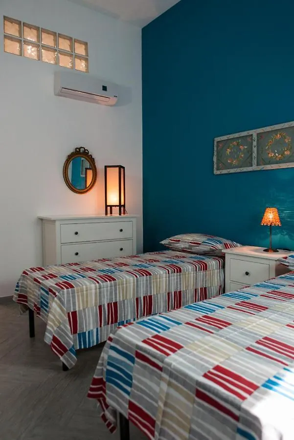 Xirba - In The Heart Of Historic Centre Apartment Palermo